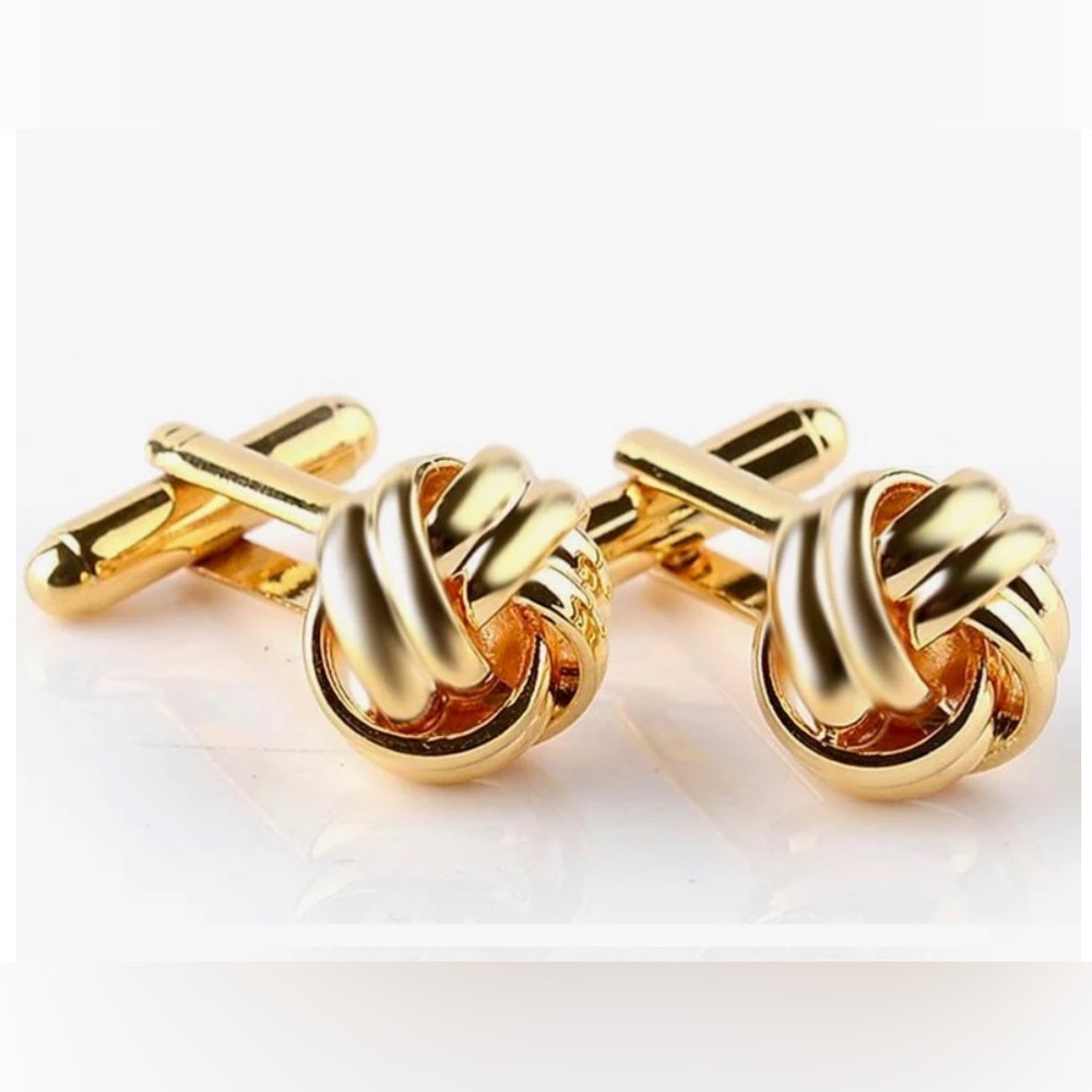 Gold Tone Knot Cuff Links